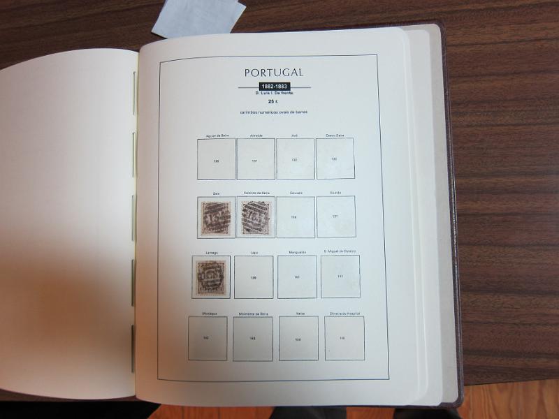 0015 (171).jpg -     Lote:    15      Marcofilia      Lotes Especiais       Descrição:      Portugal.   Colecção especializada de marcas numéricas das 1.ª e 2.ª reformas em selos de 25 reis, desde D. Maria II até D. Luís I, de frente. Lote a ver.        Lote       Valor Base:     &euro; 1.500,00     Valor Venda:     &euro; 3.000,00     